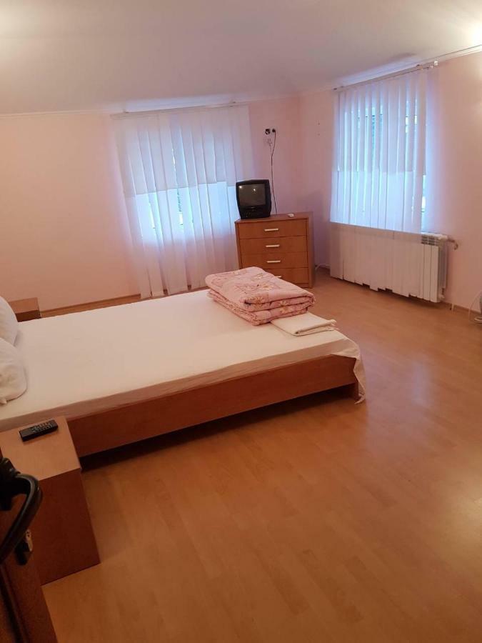 Guest House Iveta София Экстерьер фото